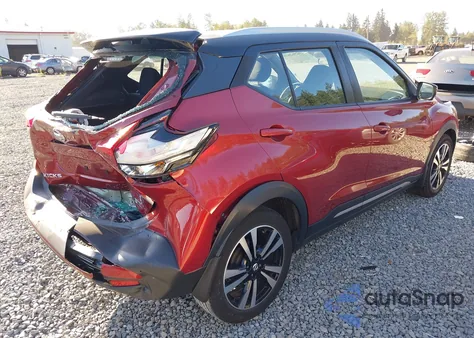 2019 Nissan Kicks Sr from USA, damaged, VIN 3N1CP5CU8KL559700